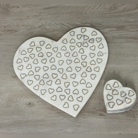 Marble Heart Cheese Board and Coasters Valentines - Picture 2 of 5